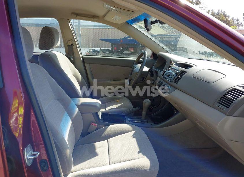 Photo 5 of 2003 Toyota Camry LE (VIN 4T1BE32K23U152137)