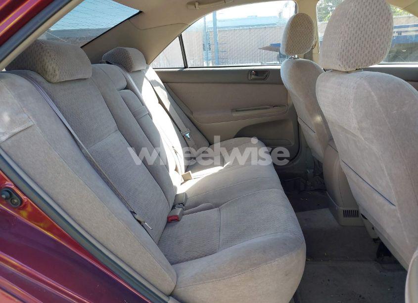Photo 8 of 2003 Toyota Camry LE (VIN 4T1BE32K23U152137)
