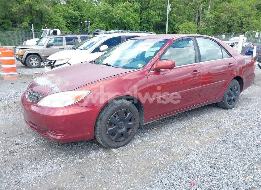 Photo 2 of 2003 Toyota Camry LE (VIN 4T1BE32K23U171657)