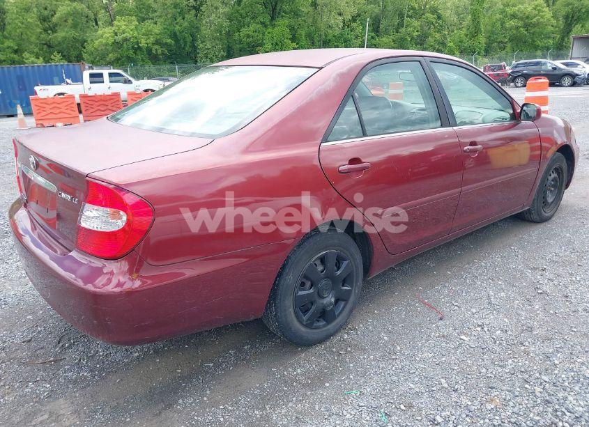 Photo 4 of 2003 Toyota Camry LE (VIN 4T1BE32K23U171657)