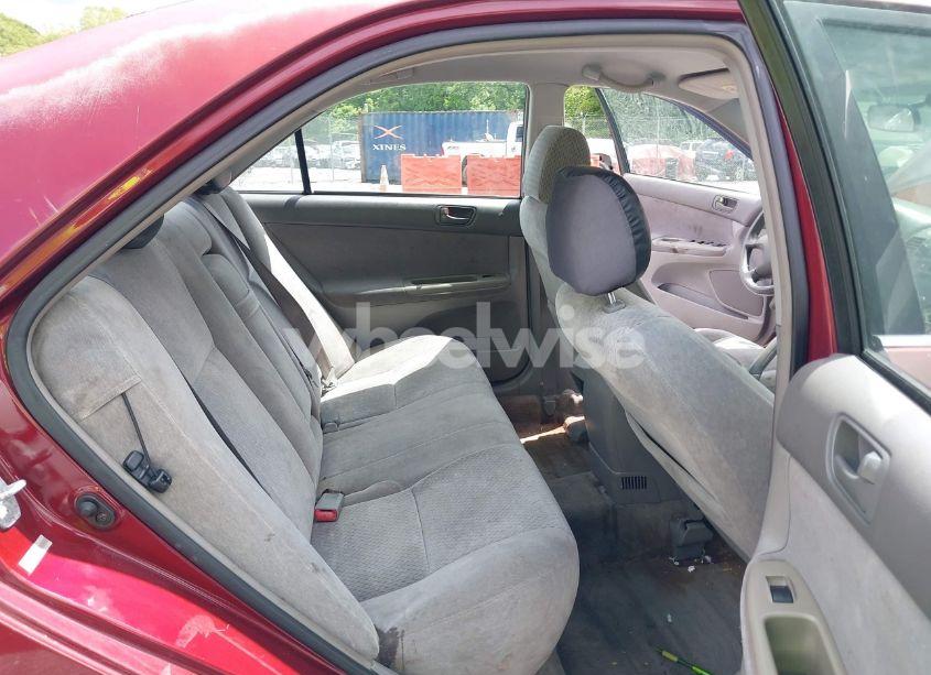 Photo 8 of 2003 Toyota Camry LE (VIN 4T1BE32K23U171657)