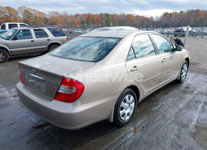 Photo 4 of 2003 Toyota Camry LE (VIN 4T1BE32K23U204009)