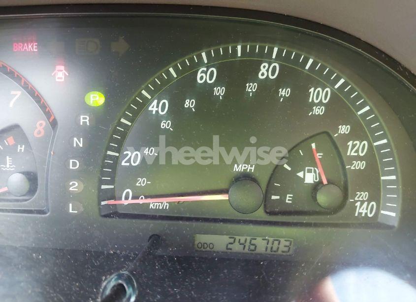 Photo 7 of 2003 Toyota Camry LE (VIN 4T1BE32K23U204009)