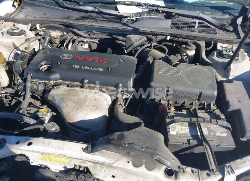 Photo 10 of 2003 Toyota Camry LE (VIN 4T1BE32K23U210098)