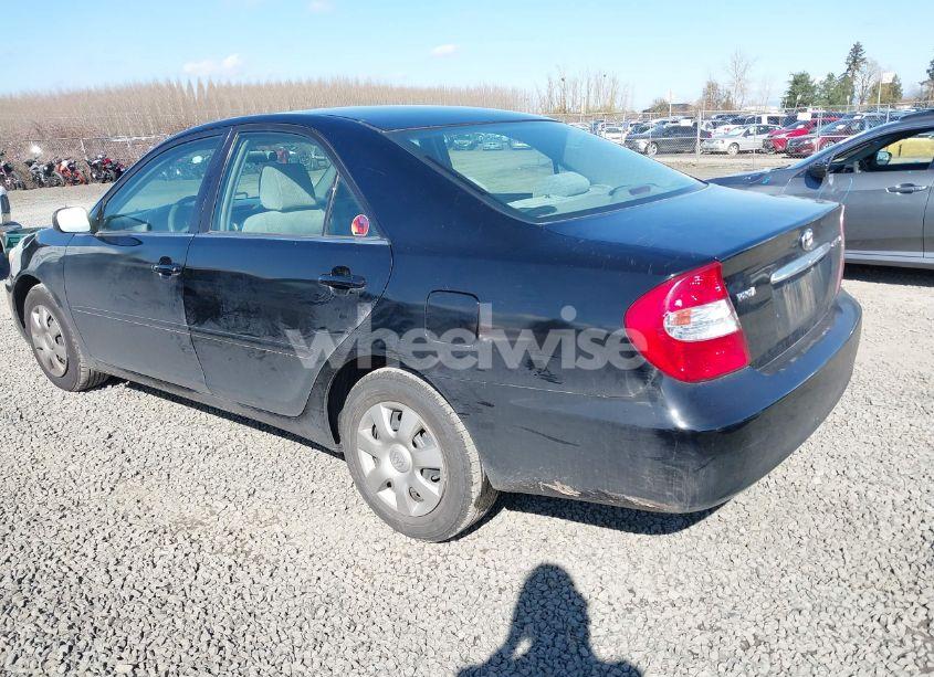 Photo 3 of 2003 Toyota Camry LE (VIN 4T1BE32K23U229296)
