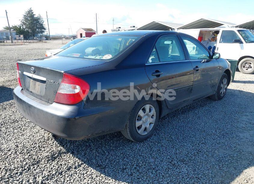 Photo 4 of 2003 Toyota Camry LE (VIN 4T1BE32K23U229296)