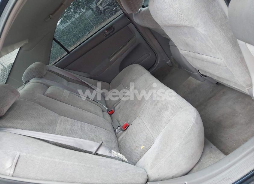 Photo 8 of 2003 Toyota Camry LE (VIN 4T1BE32K23U244929)