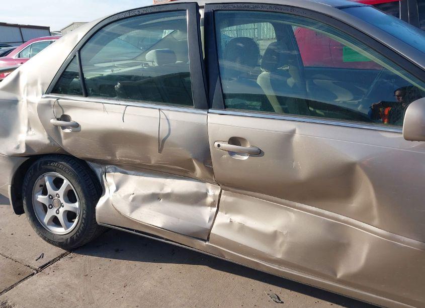 Photo 6 of 2003 Toyota Camry LE (VIN 4T1BE32K23U654596)