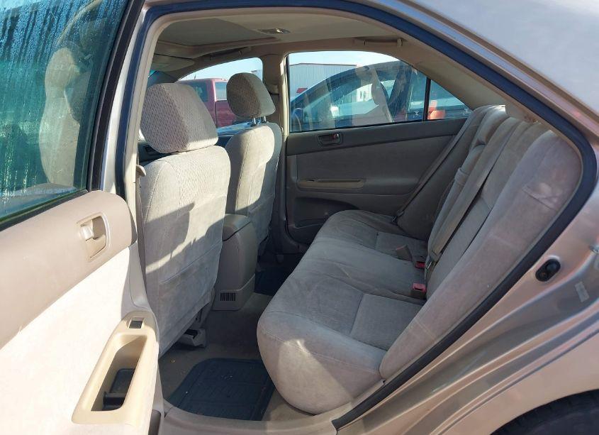 Photo 8 of 2003 Toyota Camry LE (VIN 4T1BE32K23U654596)