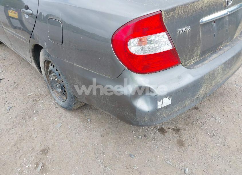 Photo 6 of 2003 Toyota Camry LE (VIN 4T1BE32K23U665730)