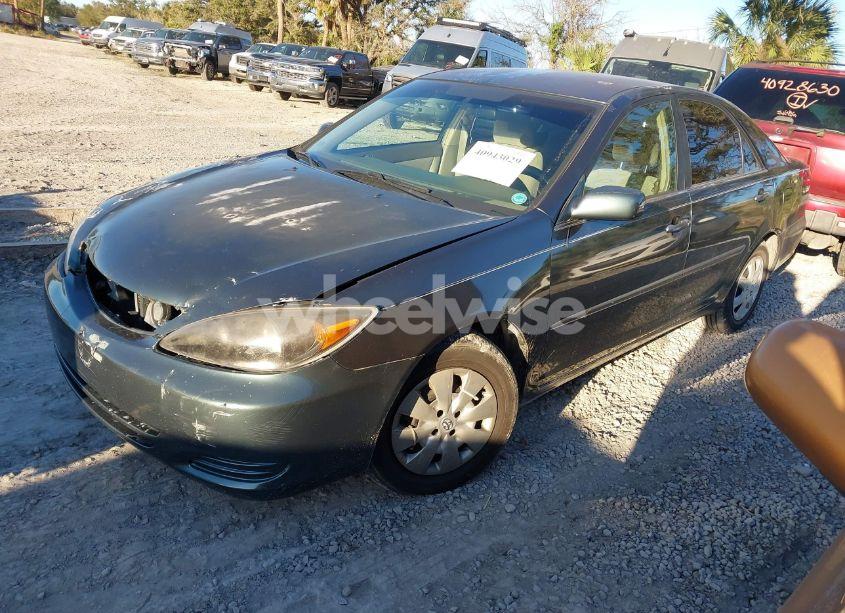 Photo 2 of 2003 Toyota Camry LE (VIN 4T1BE32K23U668045)