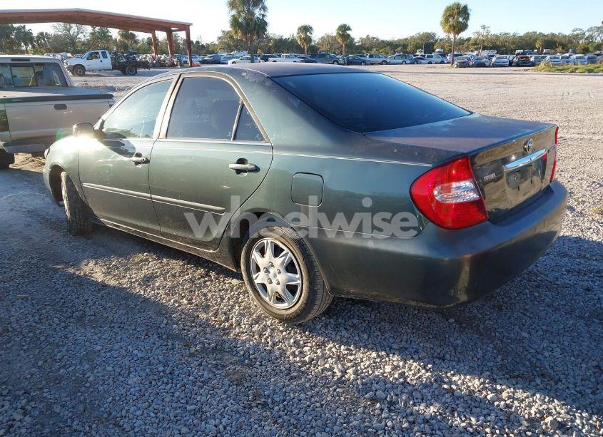Photo 3 of 2003 Toyota Camry LE (VIN 4T1BE32K23U668045)