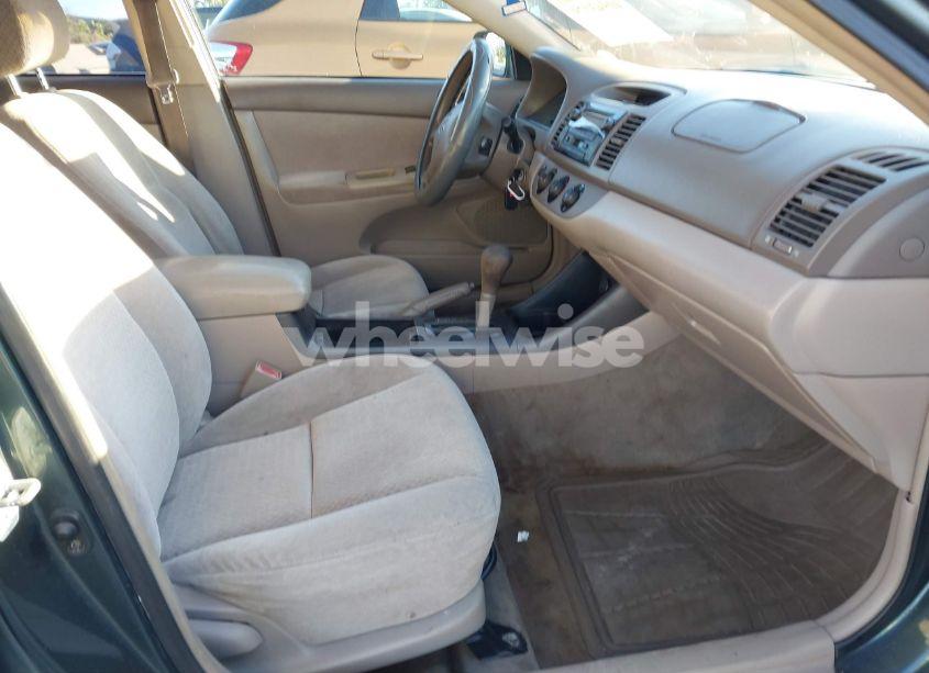 Photo 5 of 2003 Toyota Camry LE (VIN 4T1BE32K23U668045)