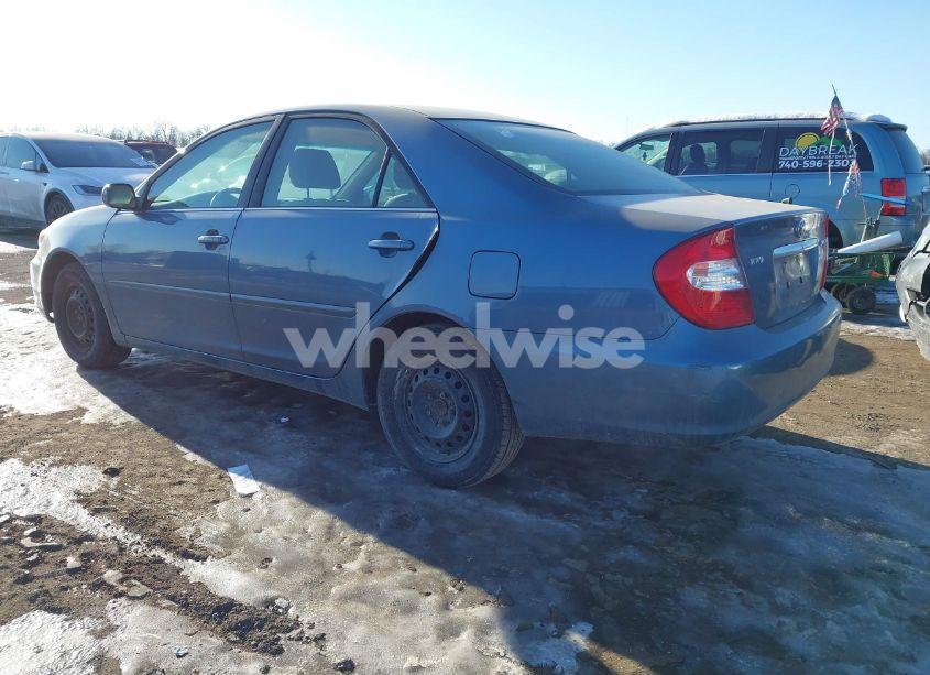 Photo 3 of 2003 Toyota Camry LE (VIN 4T1BE32K23U671222)