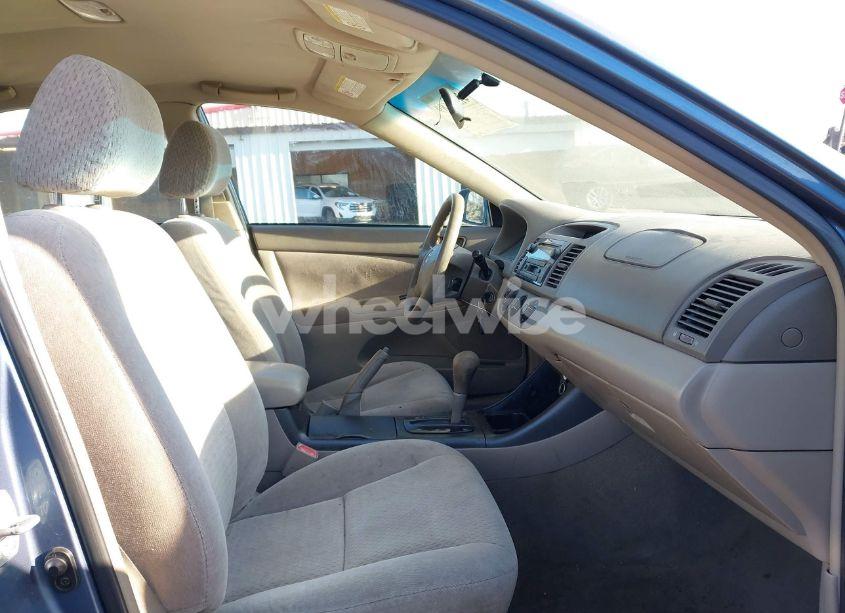 Photo 5 of 2003 Toyota Camry LE (VIN 4T1BE32K23U671222)