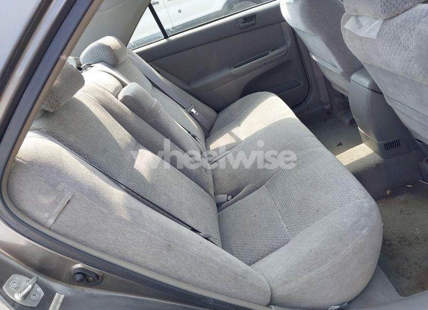 Photo 8 of 2003 Toyota Camry LE (VIN 4T1BE32K23U690370)