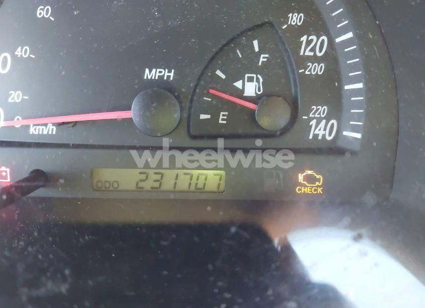 Photo 7 of 2003 Toyota Camry LE (VIN 4T1BE32K23U696220)