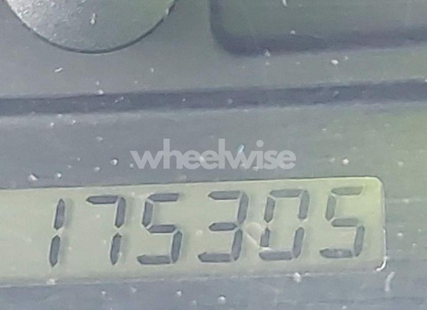 Photo 15 of 2003 Toyota Camry LE (VIN 4T1BE32K23U714232)