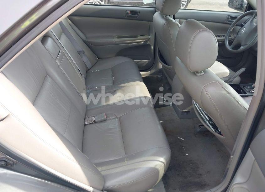 Photo 8 of 2003 Toyota Camry LE (VIN 4T1BE32K23U714232)