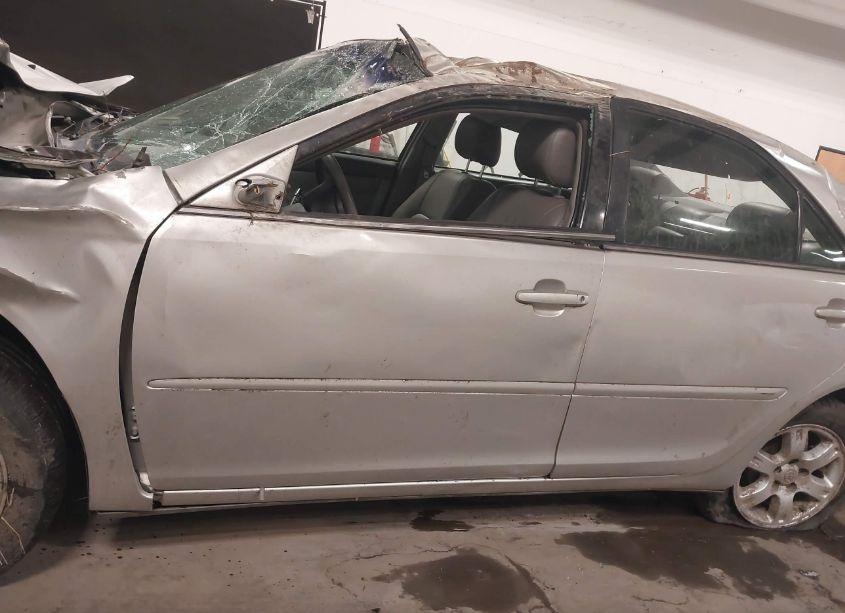 Photo 13 of 2003 Toyota Camry LE (VIN 4T1BE32K23U751667)