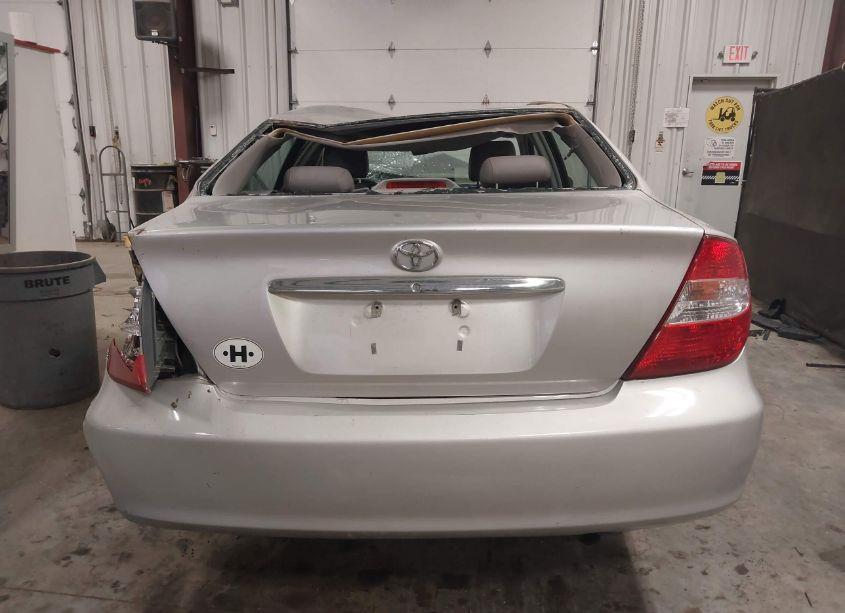 Photo 15 of 2003 Toyota Camry LE (VIN 4T1BE32K23U751667)