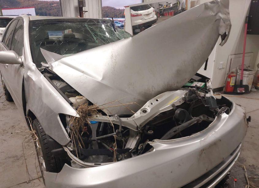 Photo 6 of 2003 Toyota Camry LE (VIN 4T1BE32K23U751667)