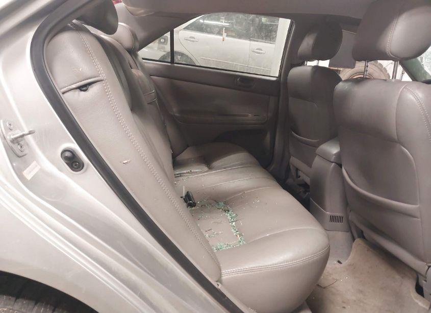 Photo 8 of 2003 Toyota Camry LE (VIN 4T1BE32K23U751667)