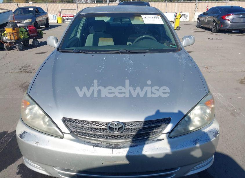 Photo 6 of 2003 Toyota Camry LE (VIN 4T1BE32K23U765603)