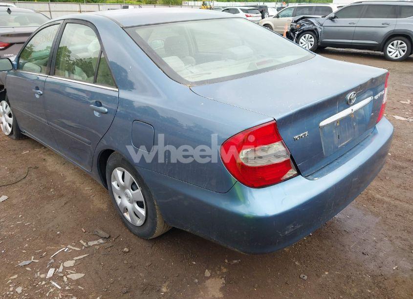 Photo 3 of 2003 Toyota Camry LE (VIN 4T1BE32K23U769831)