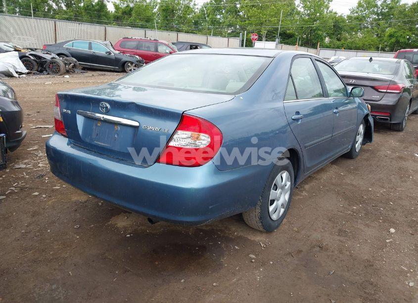 Photo 4 of 2003 Toyota Camry LE (VIN 4T1BE32K23U769831)