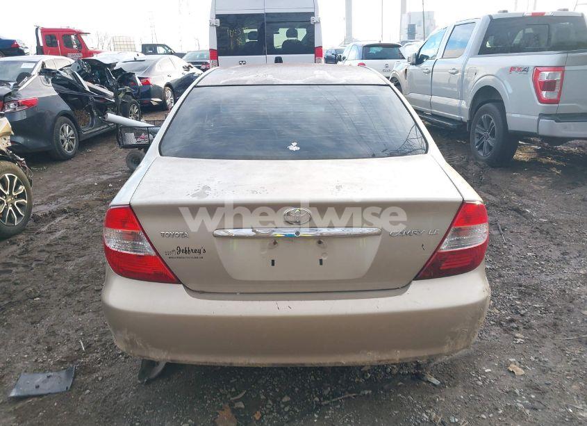 Photo 16 of 2003 Toyota Camry LE (VIN 4T1BE32K23U774947)