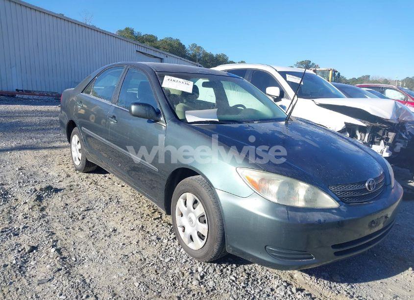 2003 Toyota Camry LE (VIN 4T1BE32K23U785060) main photo