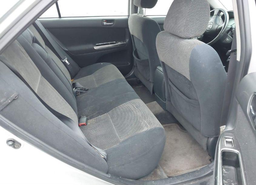 Photo 8 of 2004 Toyota Camry SE (VIN 4T1BE32K24U270755)