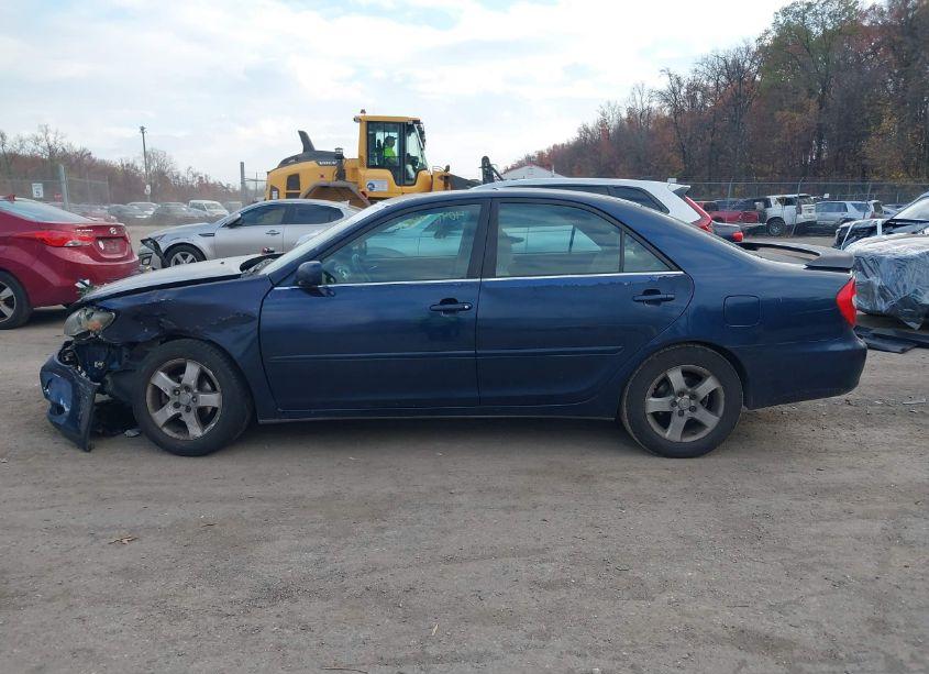 Photo 14 of 2004 Toyota Camry SE (VIN 4T1BE32K24U358625)