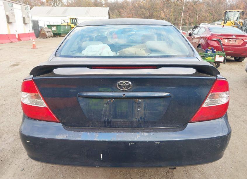 Photo 16 of 2004 Toyota Camry SE (VIN 4T1BE32K24U358625)