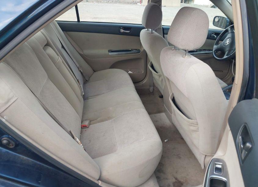 Photo 8 of 2004 Toyota Camry SE (VIN 4T1BE32K24U358625)