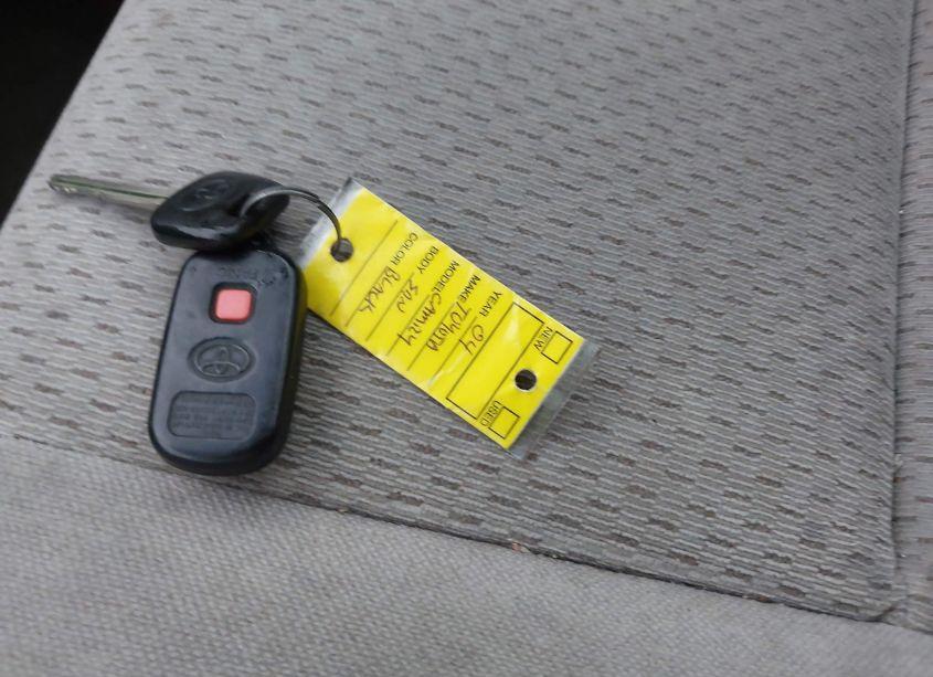 Photo 11 of 2004 Toyota Camry LE (VIN 4T1BE32K24U365848)