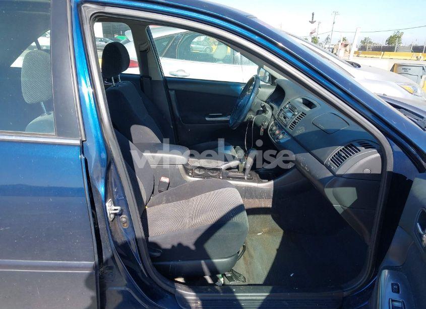 Photo 5 of 2004 Toyota Camry SE (VIN 4T1BE32K24U374985)