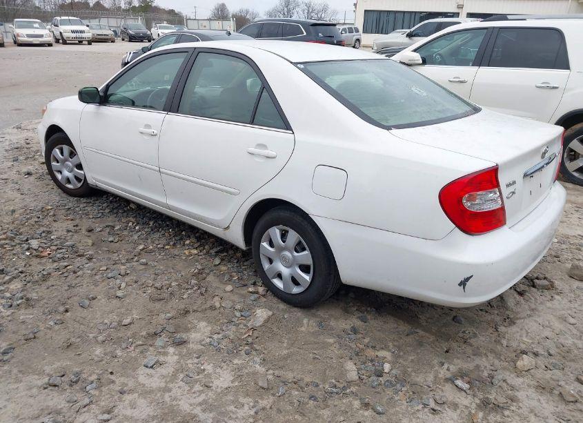 Photo 3 of 2004 Toyota Camry LE (VIN 4T1BE32K24U379233)