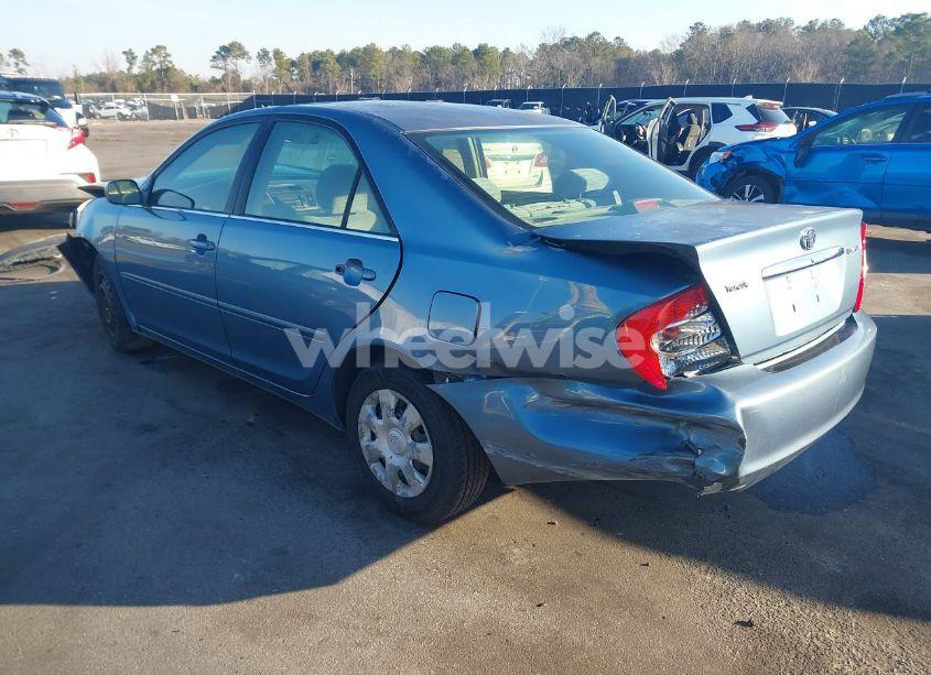 Photo 3 of 2004 Toyota Camry LE (VIN 4T1BE32K24U788817)