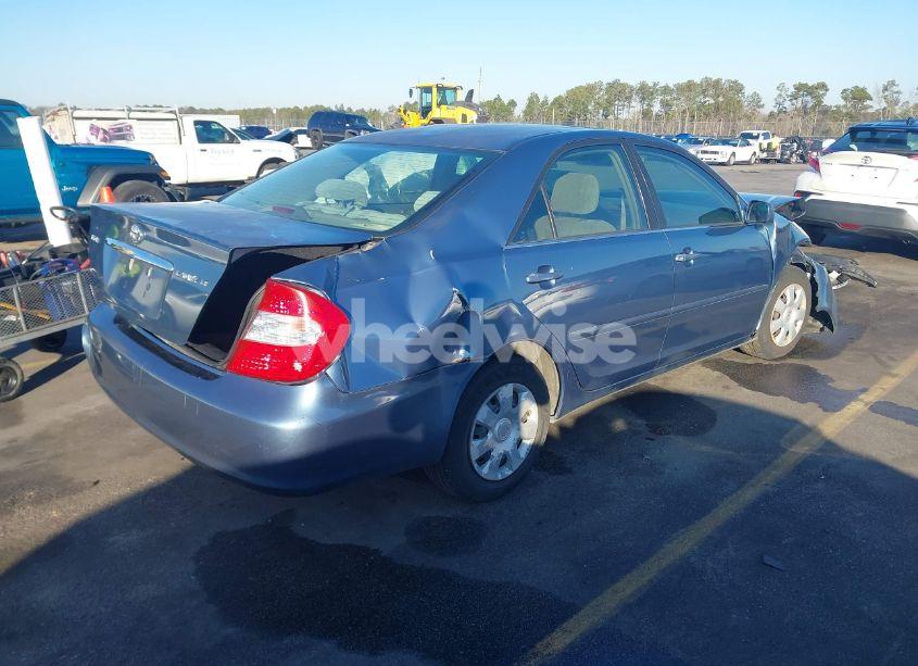 Photo 4 of 2004 Toyota Camry LE (VIN 4T1BE32K24U788817)