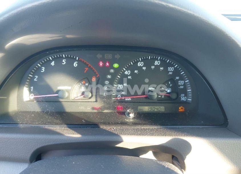 Photo 7 of 2004 Toyota Camry LE (VIN 4T1BE32K24U788817)