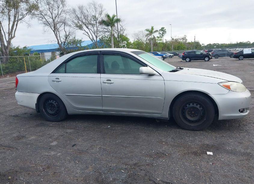 Photo 13 of 2004 Toyota Camry LE (VIN 4T1BE32K24U791314)