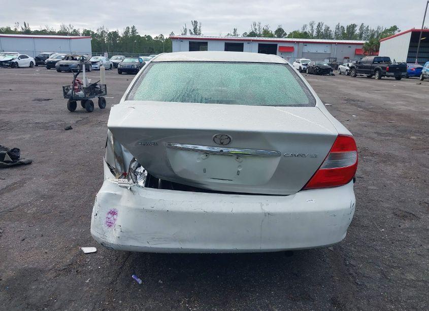 Photo 16 of 2004 Toyota Camry LE (VIN 4T1BE32K24U791314)