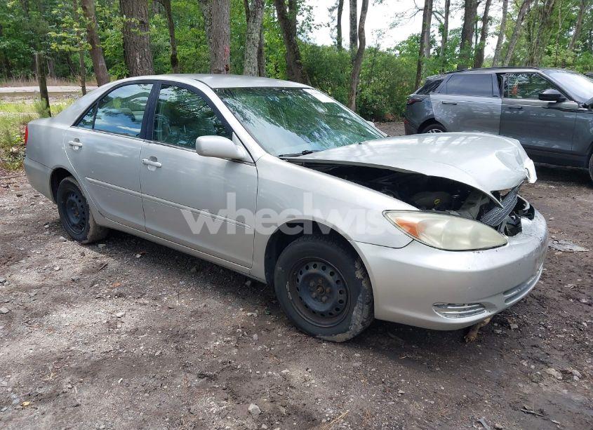 2004 Toyota Camry LE/SE/STD/XLE (VIN 4T1BE32K24U811061) main photo