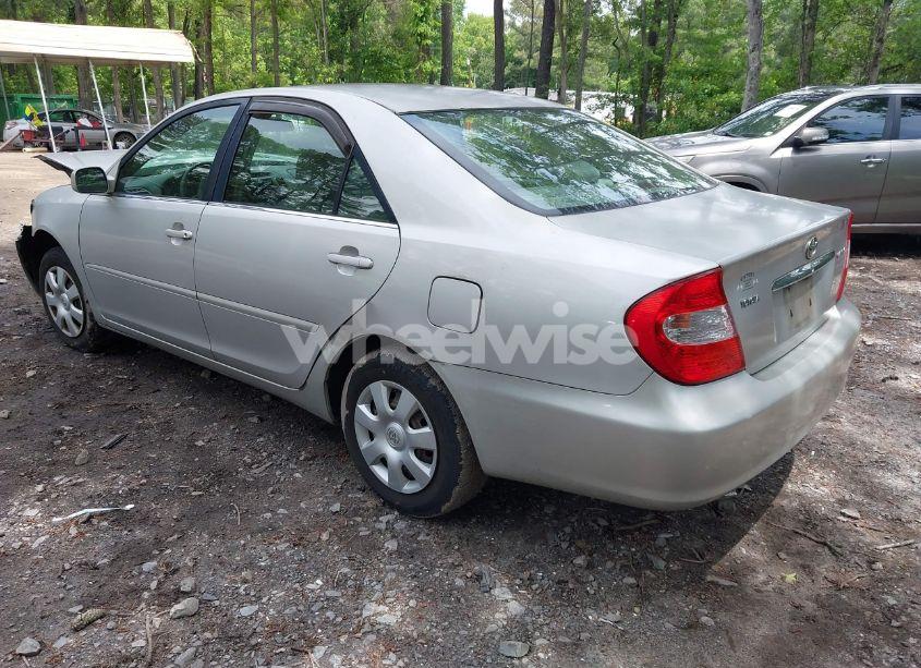 Photo 3 of 2004 Toyota Camry LE/SE/STD/XLE (VIN 4T1BE32K24U811061)