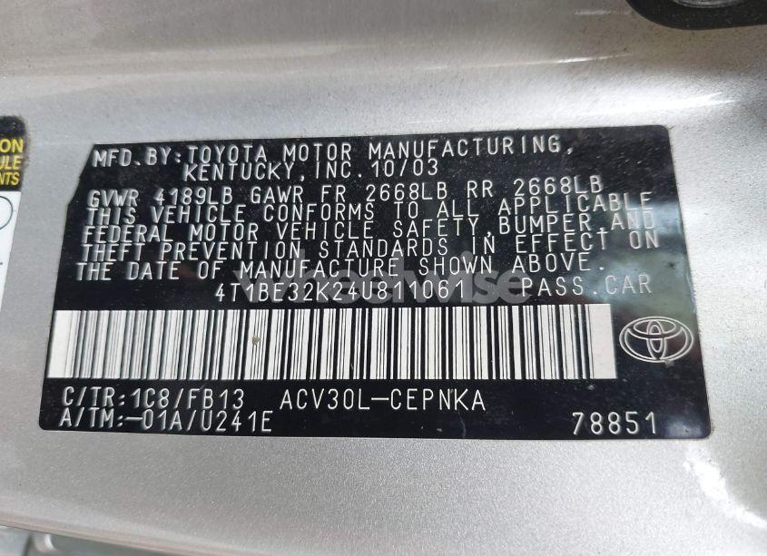 Photo 9 of 2004 Toyota Camry LE/SE/STD/XLE (VIN 4T1BE32K24U811061)