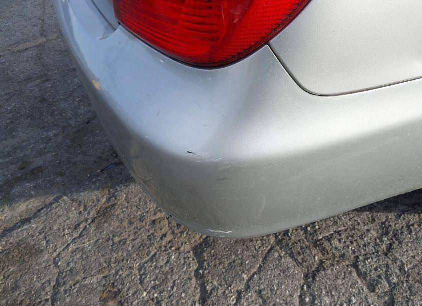 Photo 16 of 2004 Toyota Camry XLE (VIN 4T1BE32K24U823503)