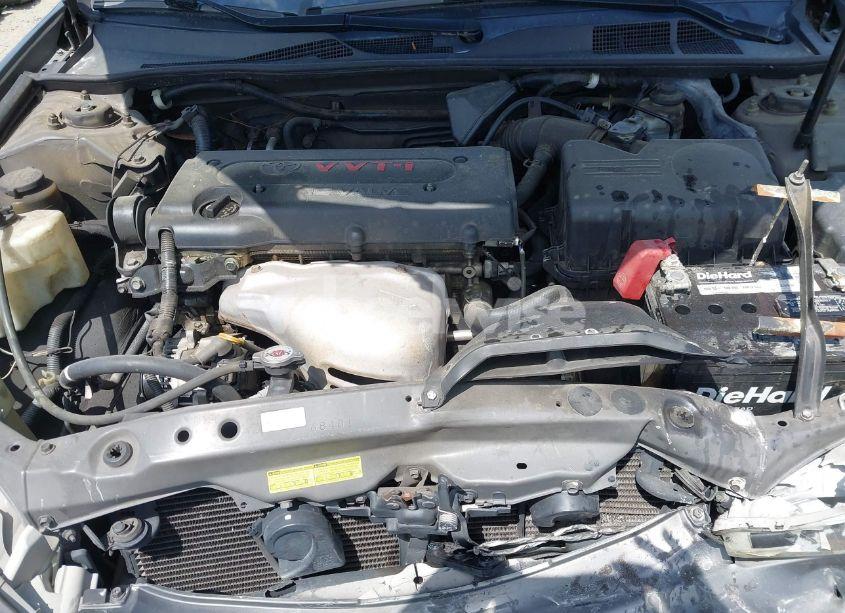 Photo 10 of 2004 Toyota Camry LE (VIN 4T1BE32K24U838874)