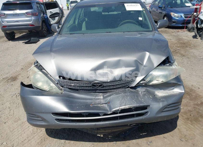 Photo 12 of 2004 Toyota Camry LE (VIN 4T1BE32K24U838874)